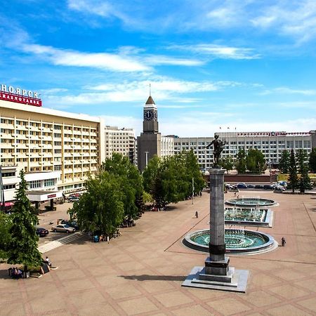 Hotel Krasnoyarsk Bagian luar foto