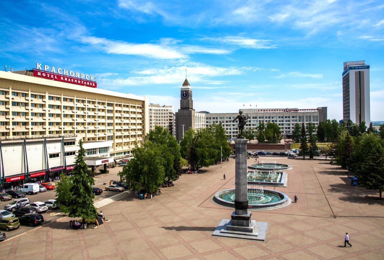 Hotel Krasnoyarsk Bagian luar foto